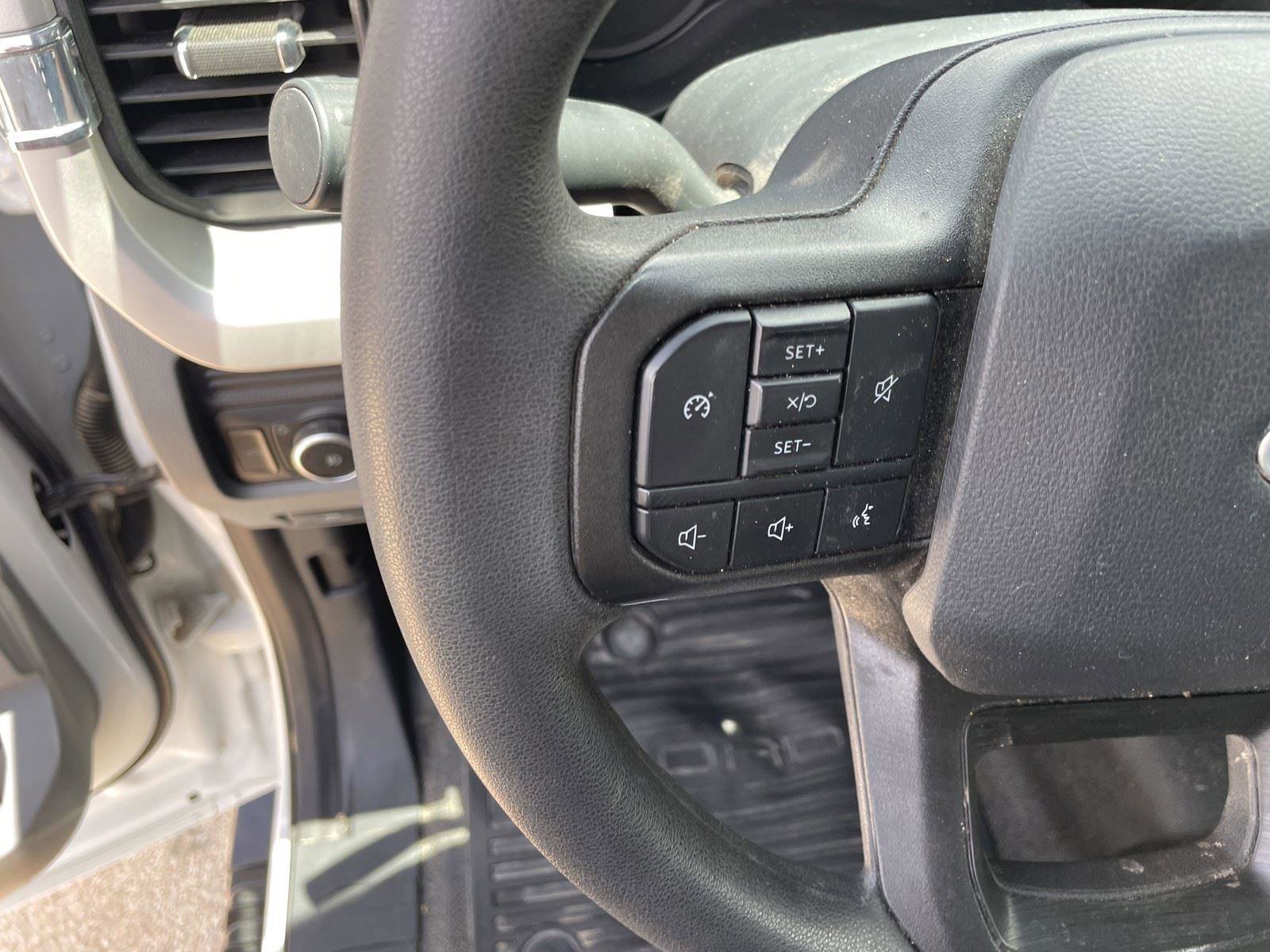 Used 2025 Ford F350 XL w/ XL Driver Assist Package AWD/4WD image 15