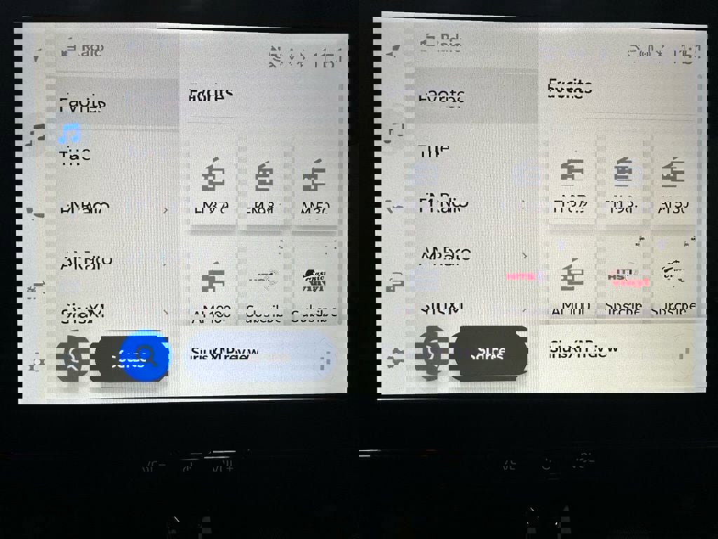 Used 2025 Toyota Corolla SE w/ SE Premium Package image 27