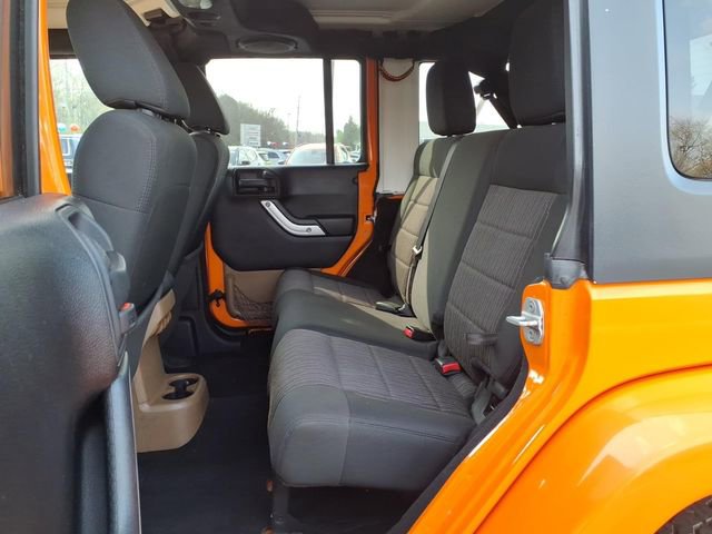 Used 2012 Jeep Wrangler Unlimited Sahara AWD/4WD image 25