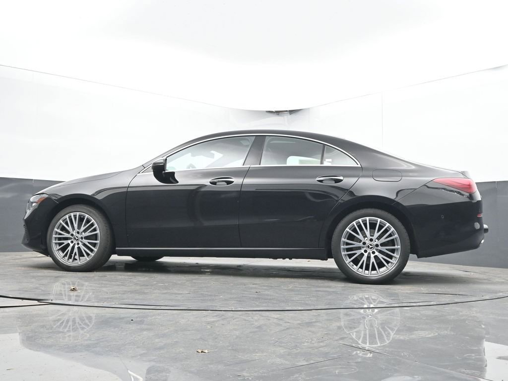 Used 2025 Mercedes-Benz CLA 250 4MATIC image 46