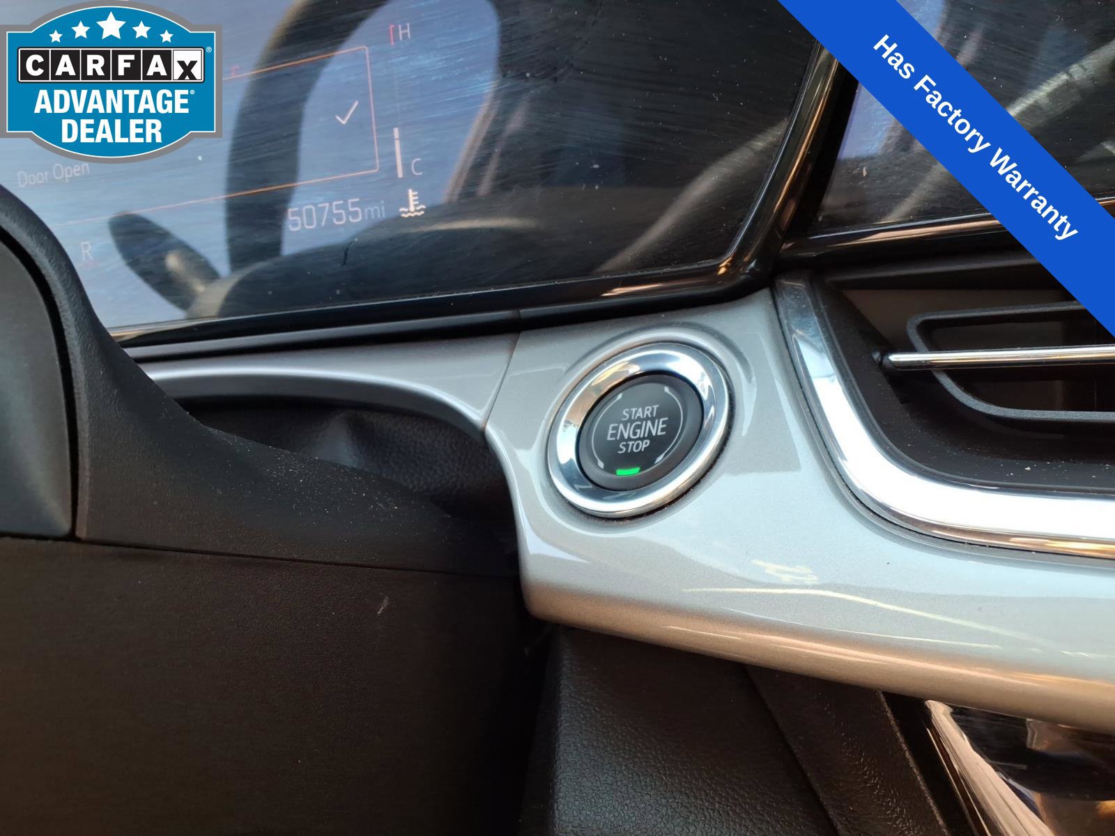 Used 2025 Chevrolet Trax LT FWD image 21