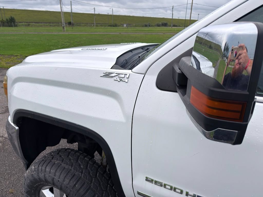 Used 2016 GMC Sierra 2500 SLT w/ Suspension Package, Off-Road AWD/4WD image 14