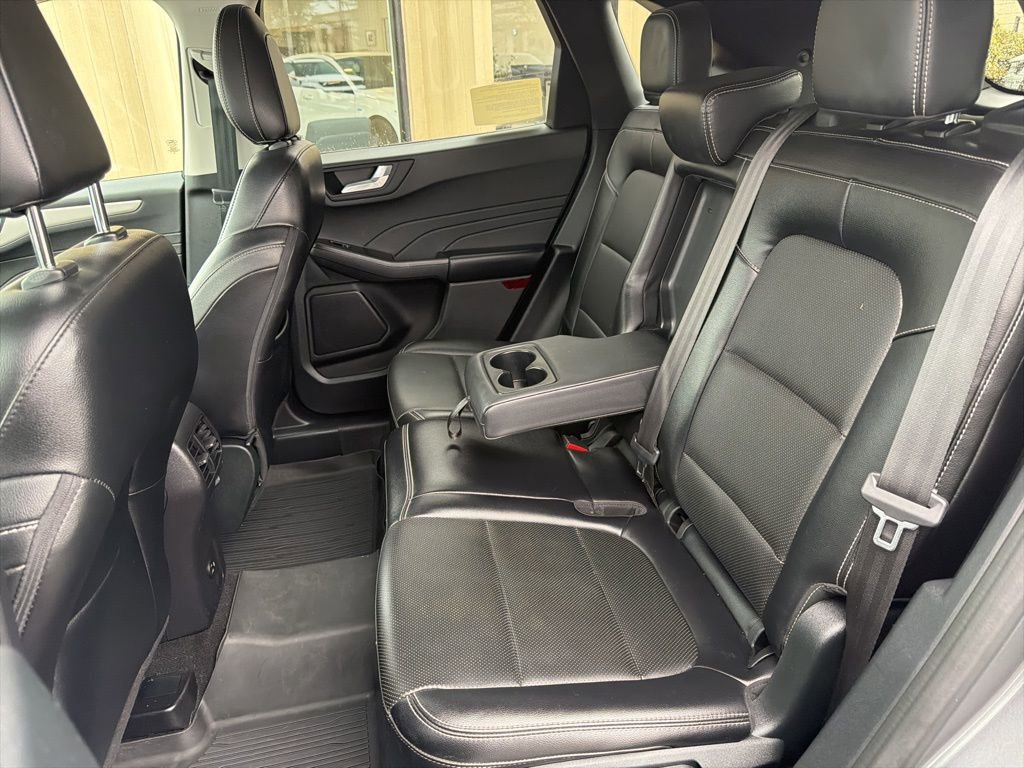 Used 2022 Ford Escape SEL image 34