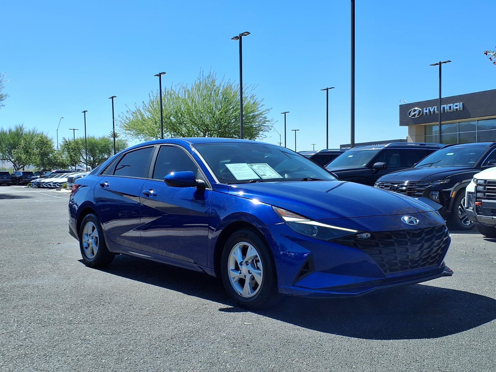 Certified 2023 Hyundai Elantra SE FWD image 8