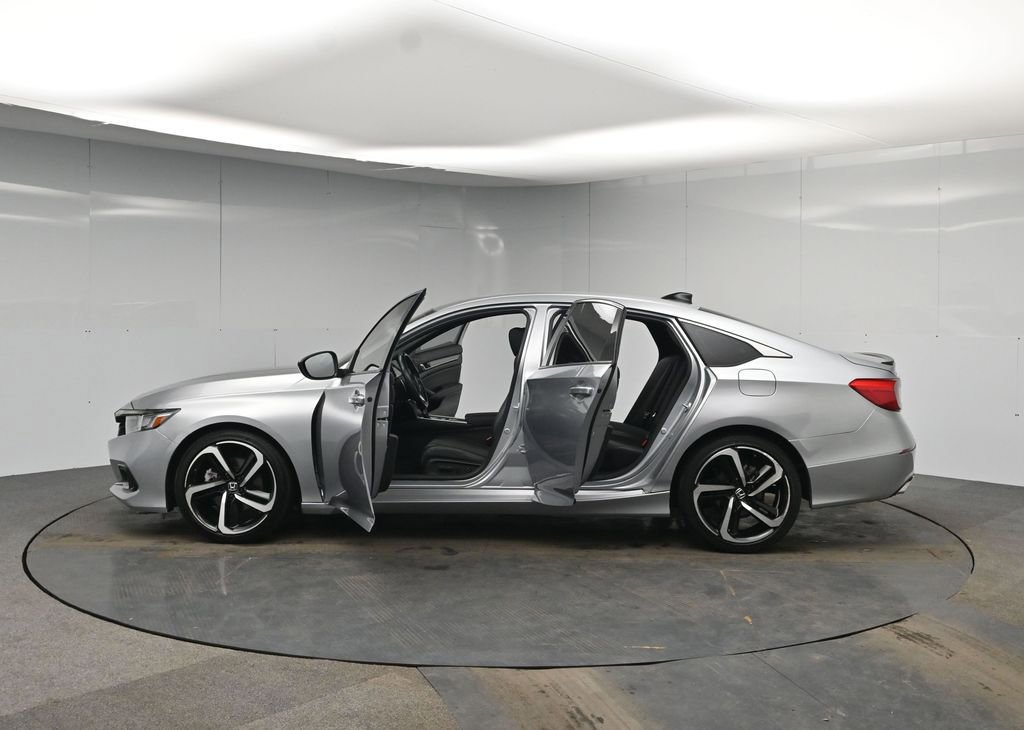 Used 2022 Honda Accord Sport image 41
