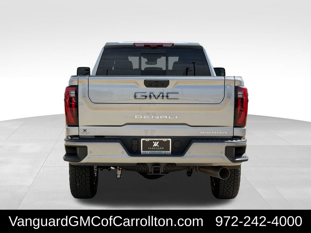 Used 2026 GMC Sierra 2500 Denali Ultimate AWD/4WD image 4
