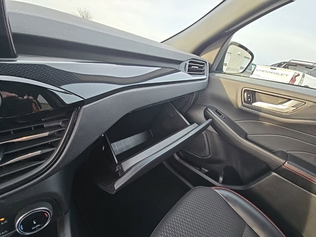 Used 2025 Ford Escape ST-Line FWD image 20