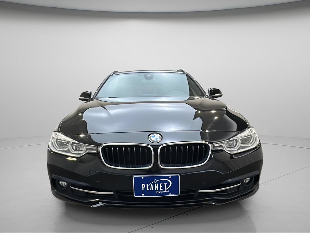 Used 2017 BMW 330i xDrive Wagon AWD/4WD image 5