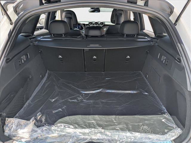 Certified 2025 Mercedes-Benz GLC 300 image 6