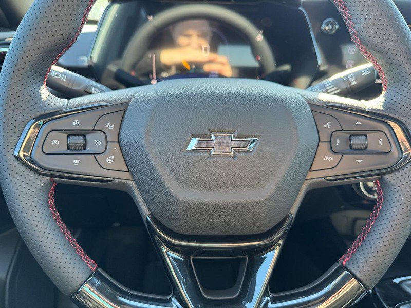 New 2026 Chevrolet Trax RS w/ Sunroof Package image 13