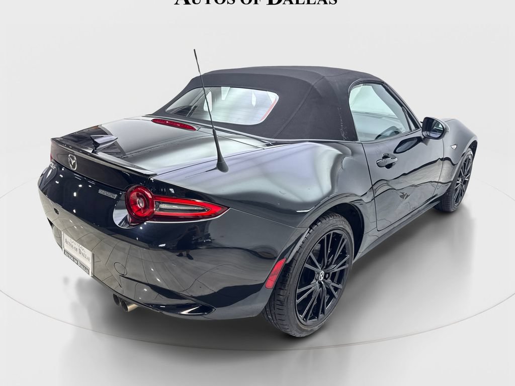 Used 2024 MAZDA MX-5 Miata Club RWD image 23