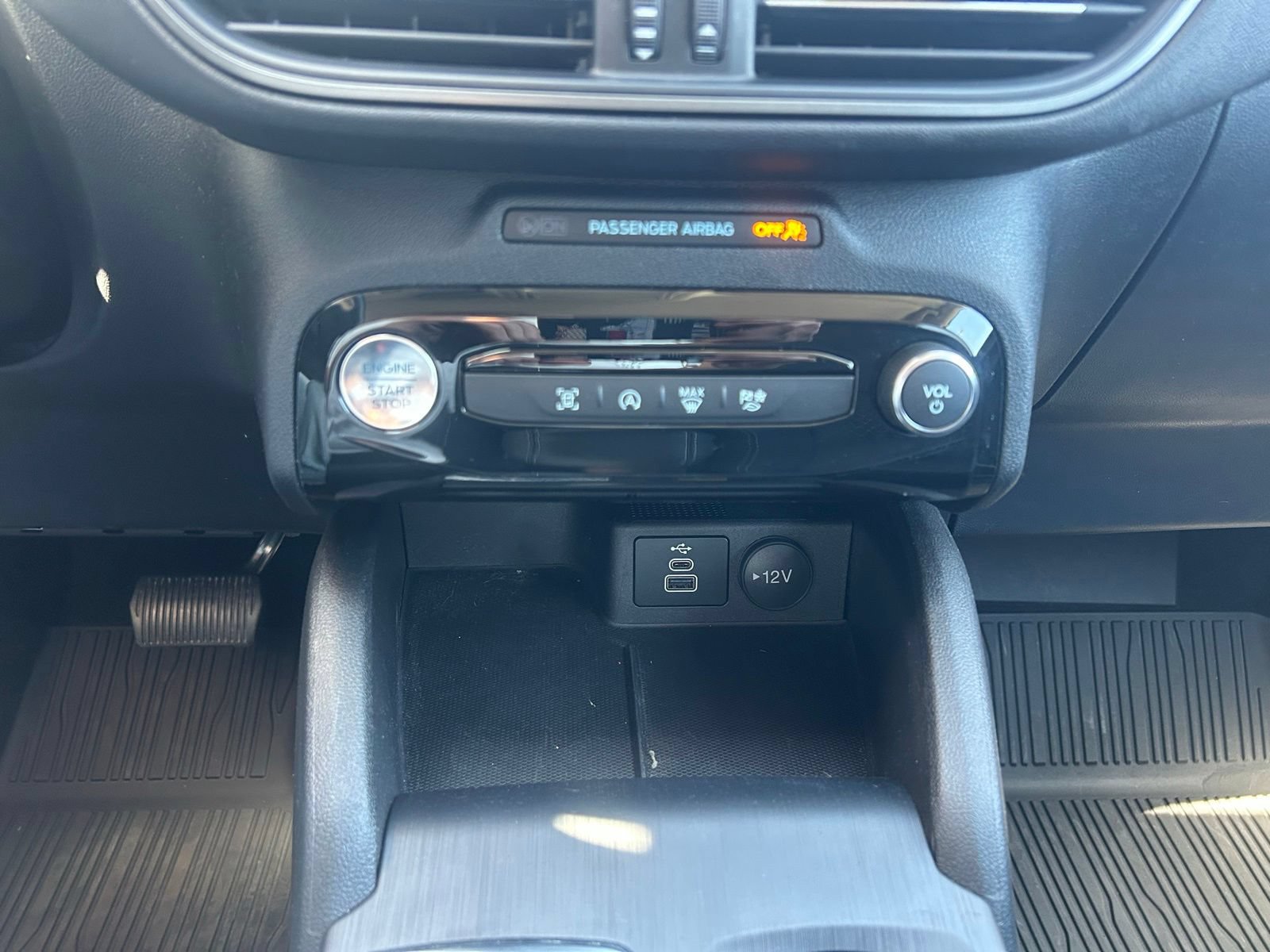 Used 2024 Ford Escape Active w/ Tech Pack #1 AWD/4WD image 18