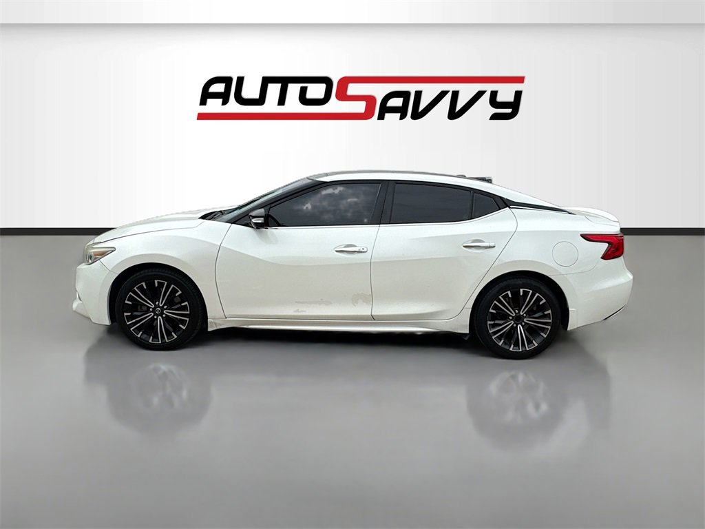 Used 2017 Nissan Maxima Platinum image 4