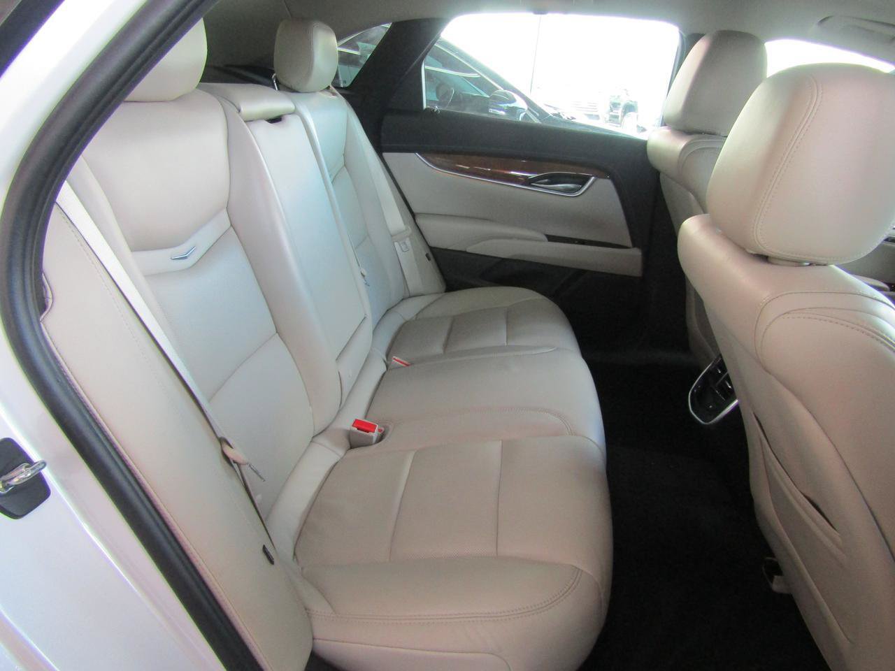 Used 2018 Cadillac XTS Luxury FWD image 12