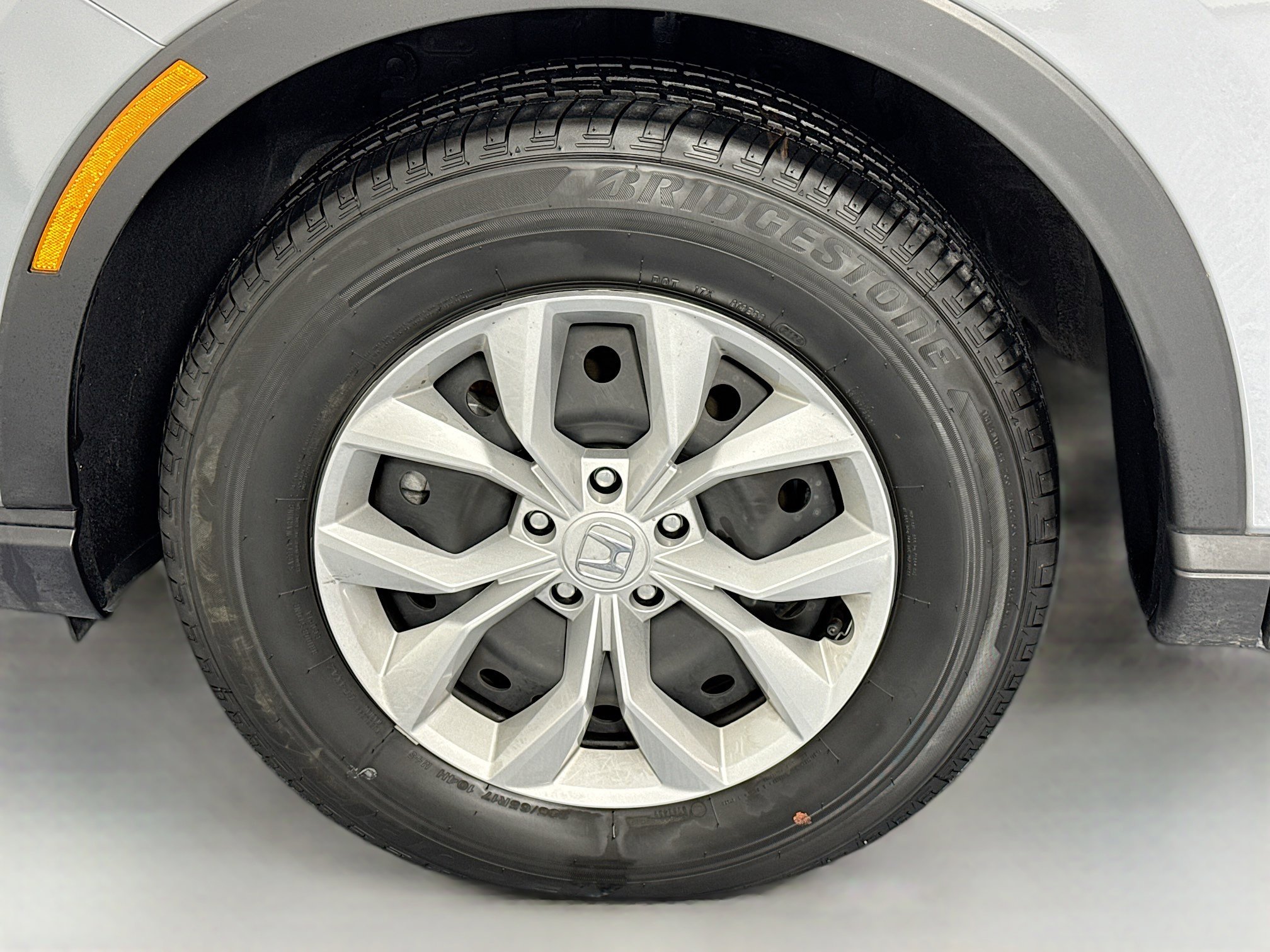 Certified 2025 Honda CR-V LX image 28