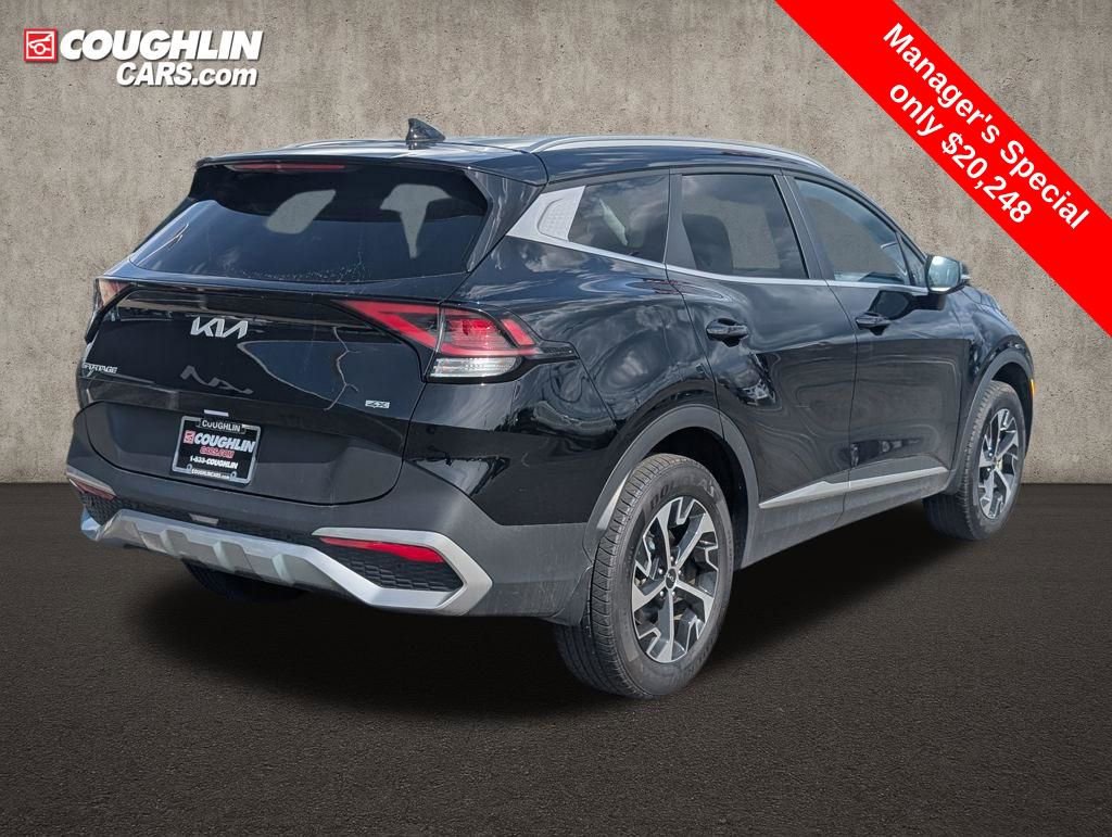 Used 2023 Kia Sportage EX AWD/4WD image 7