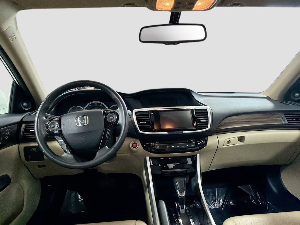 Used 2017 Honda Accord EX-L image 24