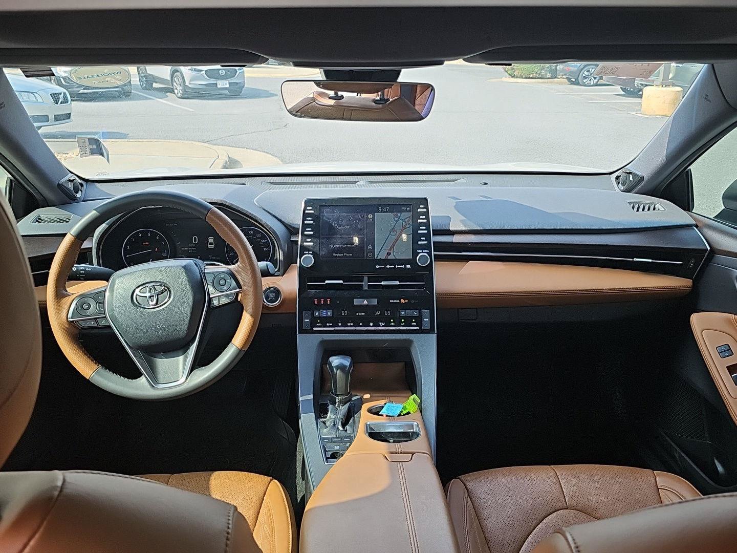 Used 2019 Toyota Avalon Limited w/ Advanced Safety Package FWD image 8