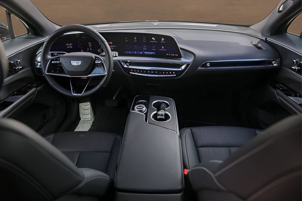 Certified 2024 Cadillac Lyriq Luxury image 23