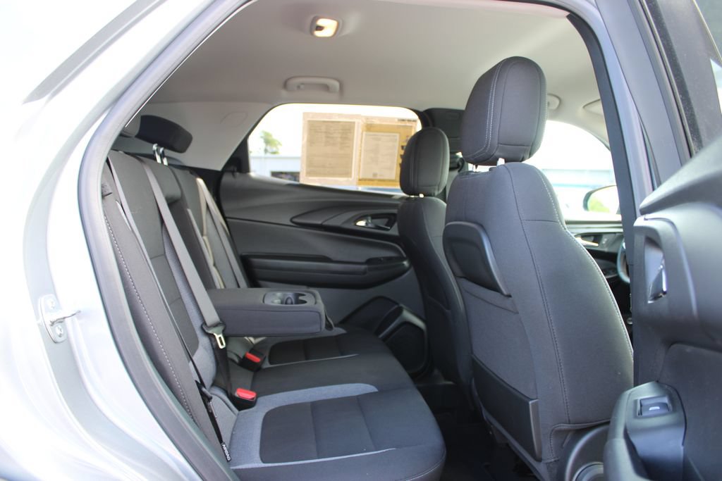 Used 2025 Chevrolet TrailBlazer LT w/ Convenience Package FWD image 32