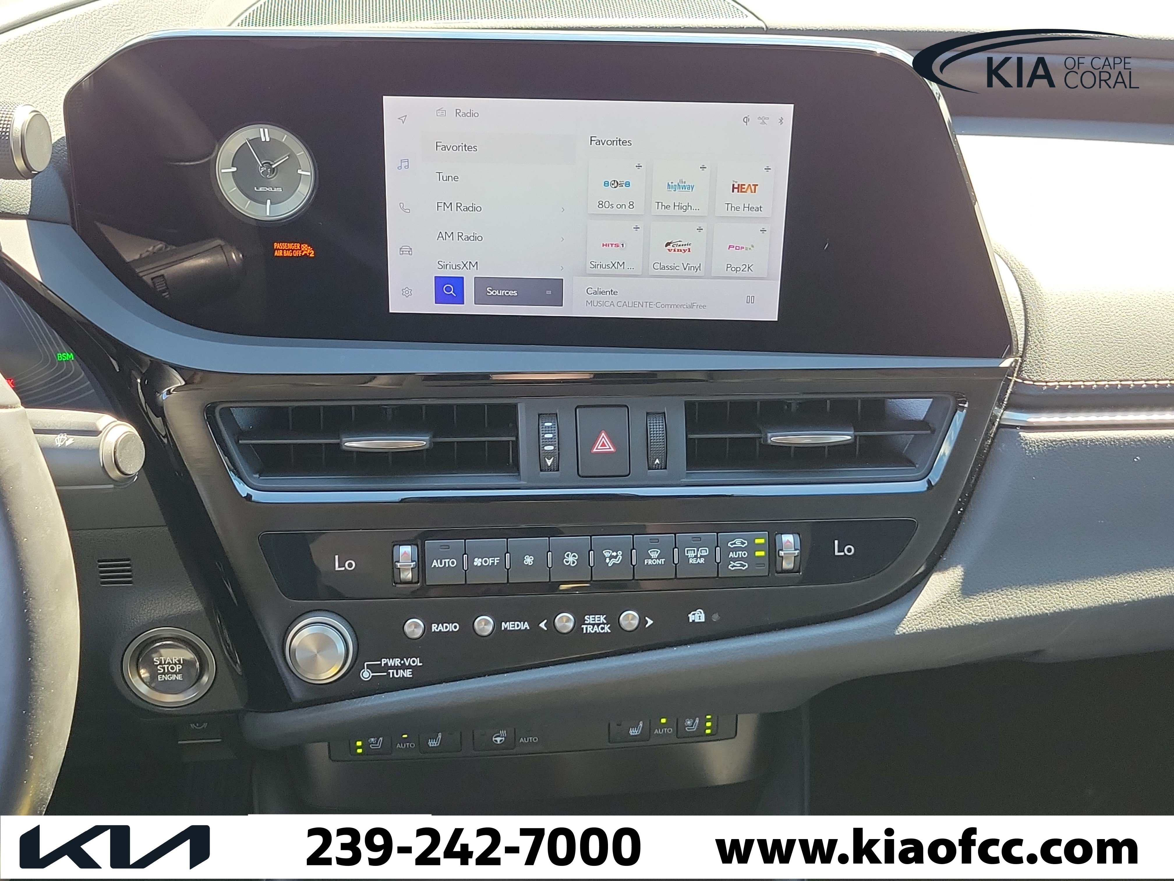 Used 2024 Lexus ES 350 w/ Premium Package FWD image 18