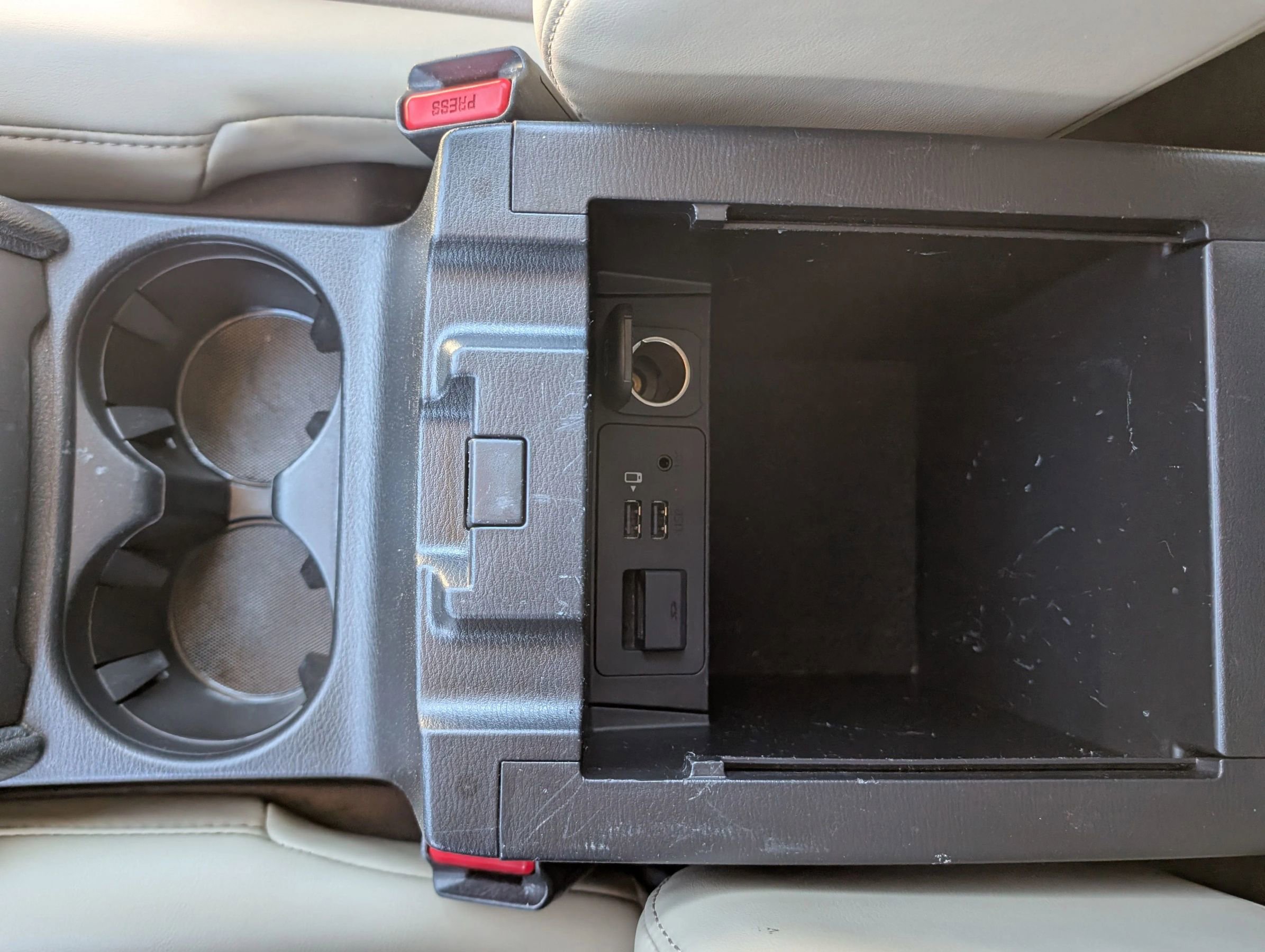 Used 2018 MAZDA CX-5 Touring w/ Preferred Equipment Package image 15