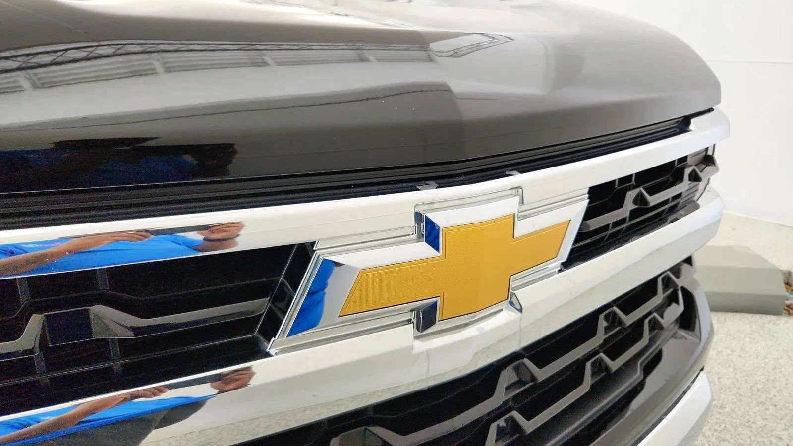 Used 2024 Chevrolet Silverado 1500 LT AWD/4WD image 35