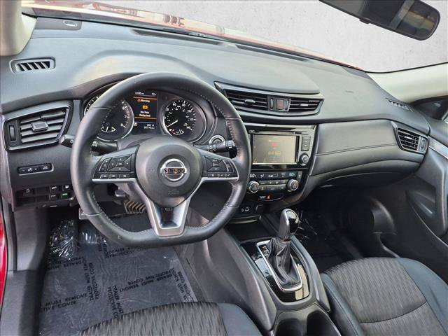 Used 2018 Nissan Rogue SV FWD image 10