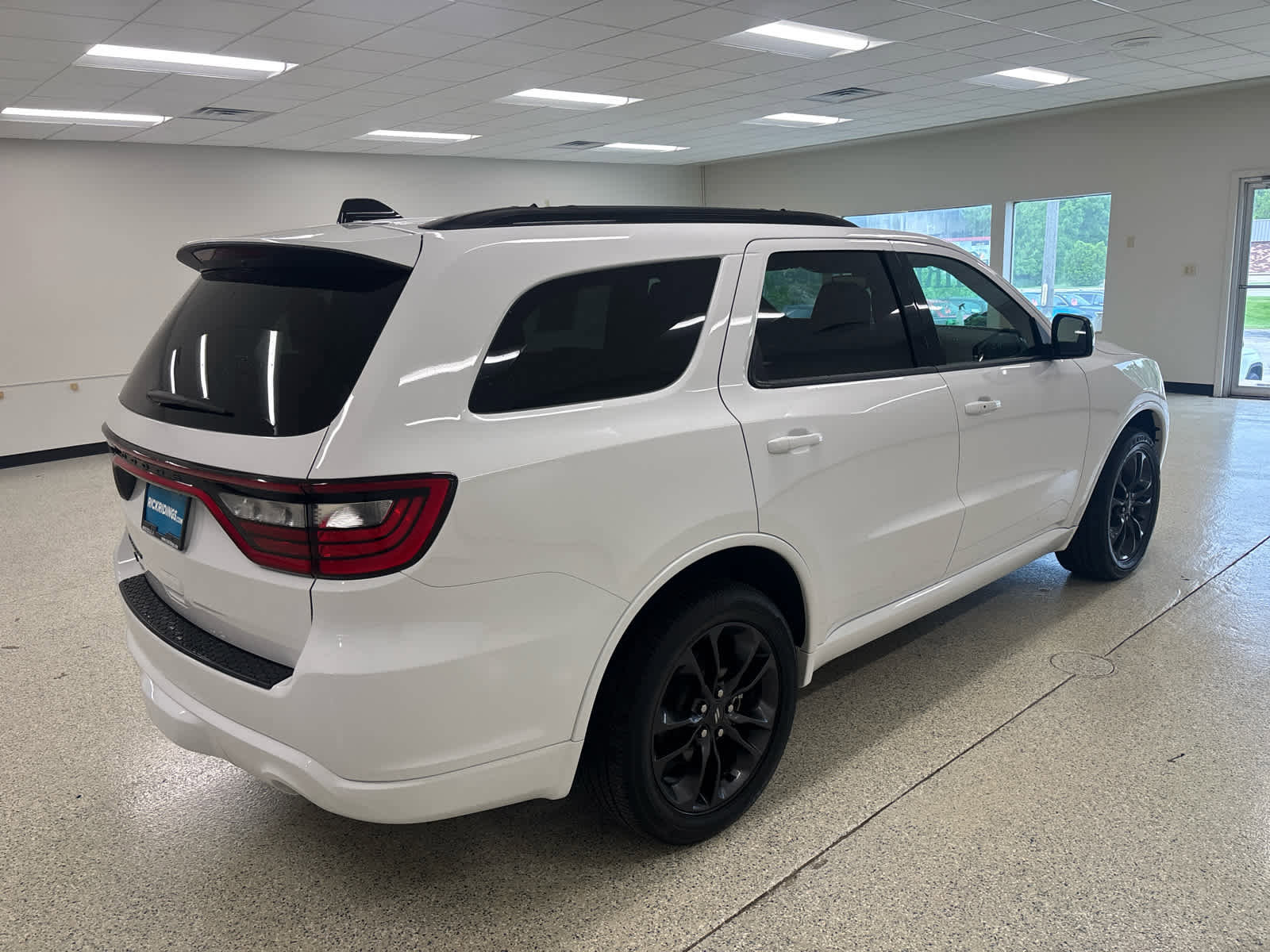 Used 2024 Dodge Durango SXT w/ SXT Blacktop Group AWD/4WD image 7