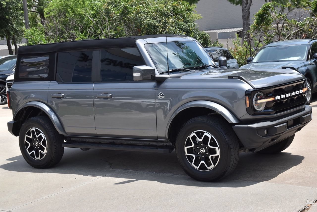 Used 2023 Ford Bronco Outer Banks AWD/4WD image 5