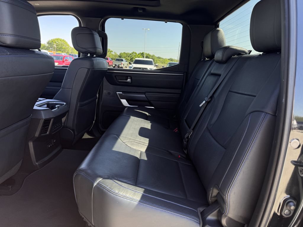 Used 2024 Toyota Tundra Platinum AWD/4WD image 31