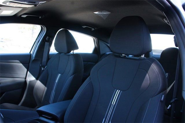Certified 2026 Hyundai Elantra Sport image 10