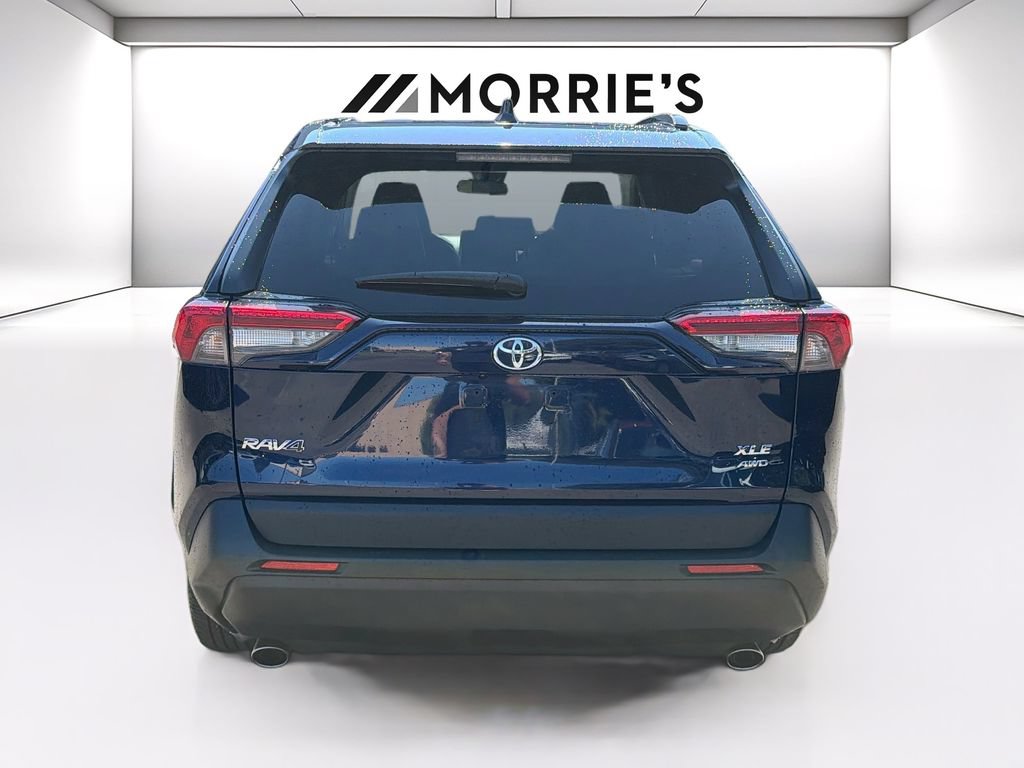 Used 2024 Toyota RAV4 XLE AWD/4WD image 6
