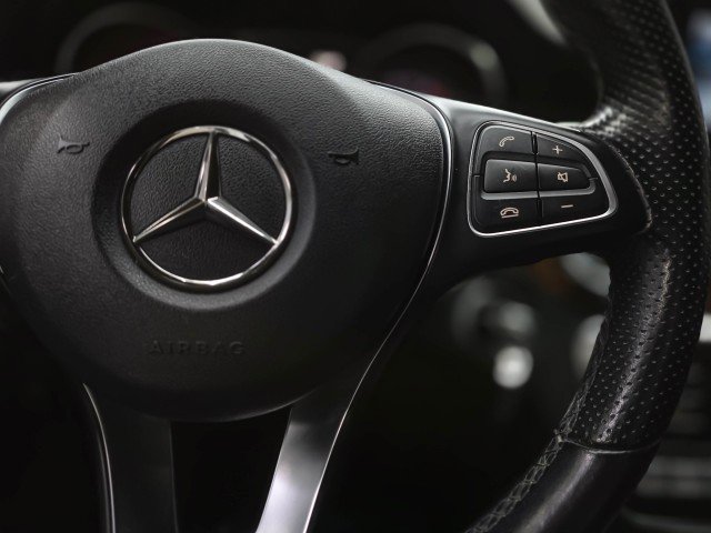 Used 2020 Mercedes-Benz GLA 250 4MATIC image 21