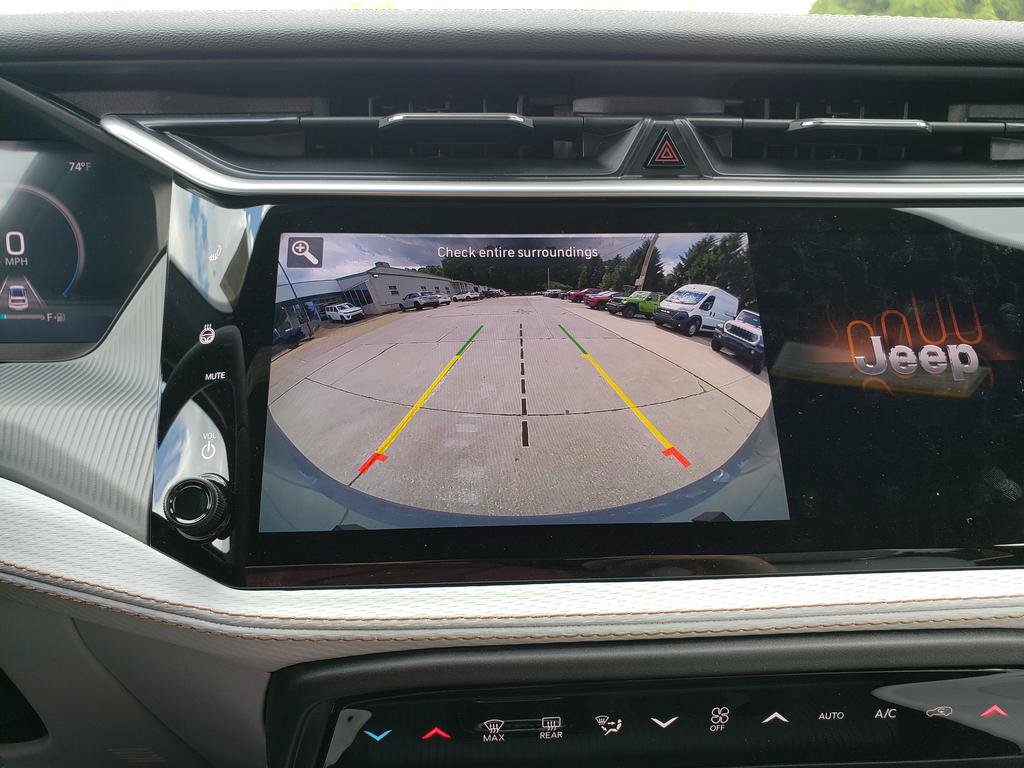 New 2026 Jeep Cherokee Limited AWD/4WD image 22