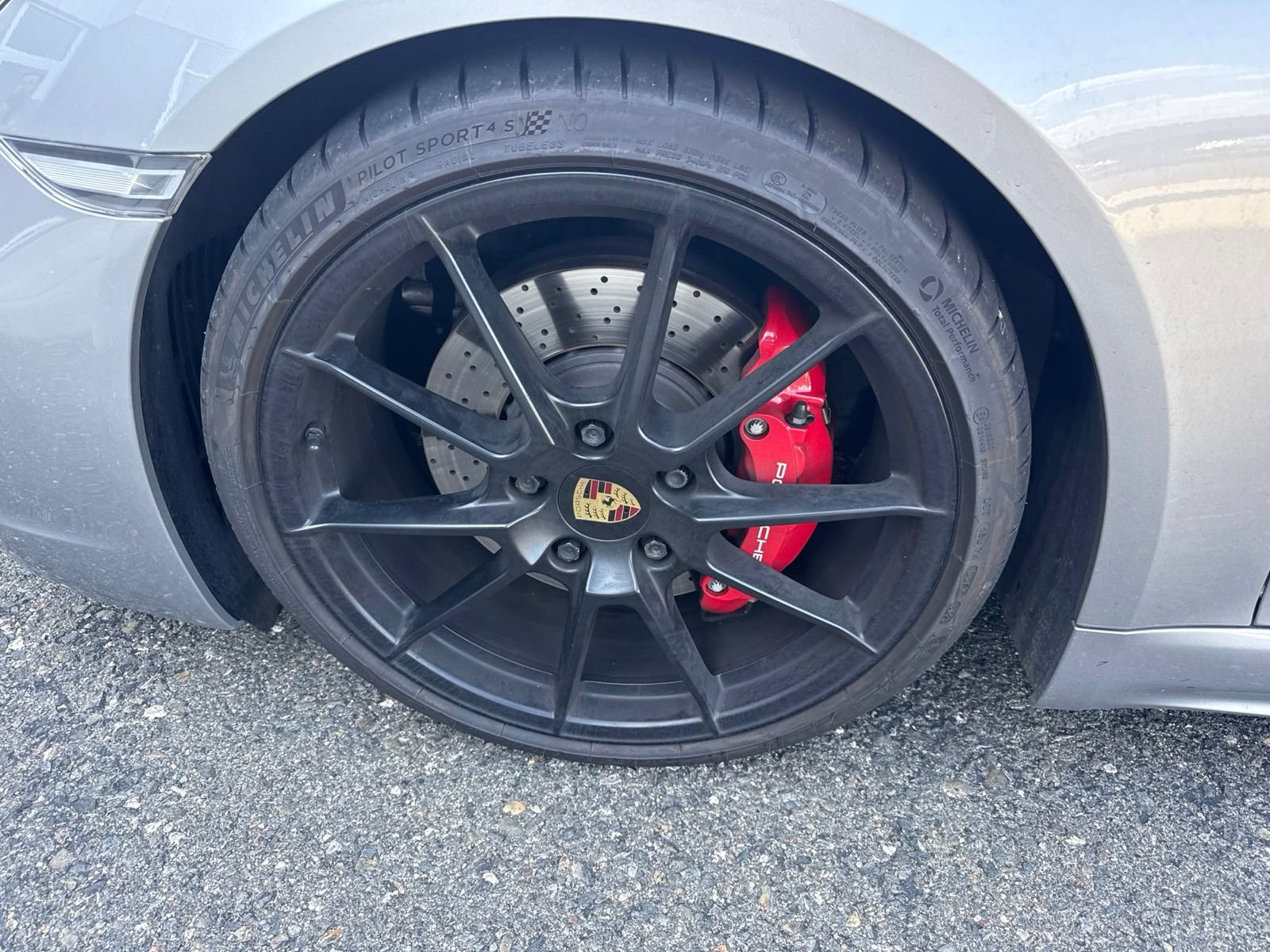 Used 2021 Porsche 718 Cayman GTS RWD image 3