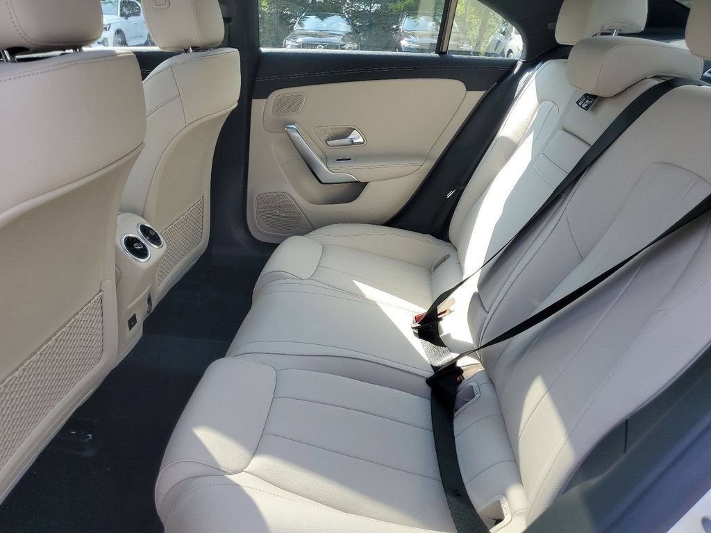 New 2025 Mercedes-Benz CLA 250 4MATIC image 9