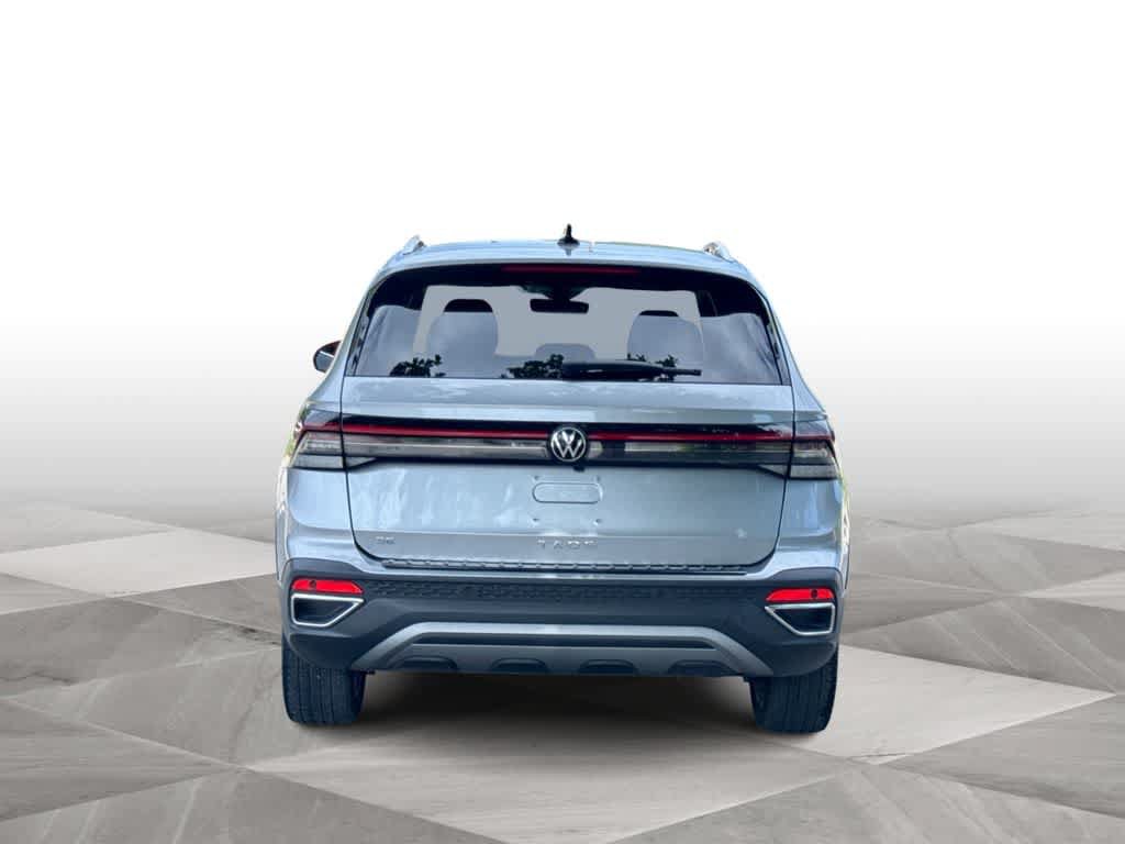 Used 2025 Volkswagen Taos SE FWD image 7