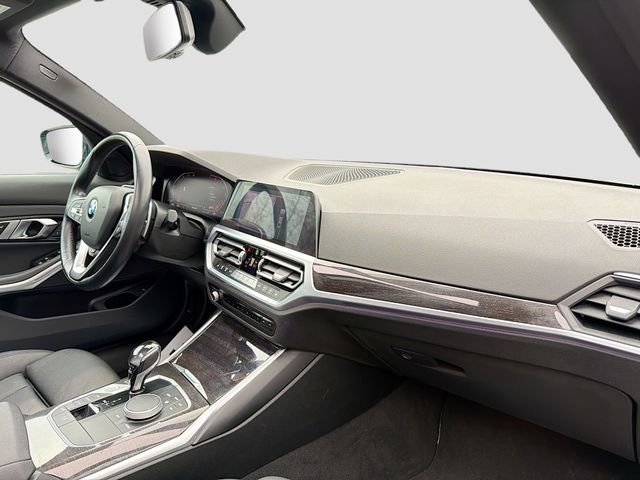 Used 2021 BMW 330i xDrive Sedan w/ Convenience Package image 30