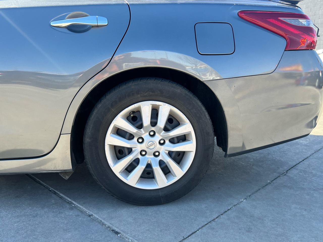 Used 2018 Nissan Altima 2.5 S w/ S Convenience Package FWD image 11