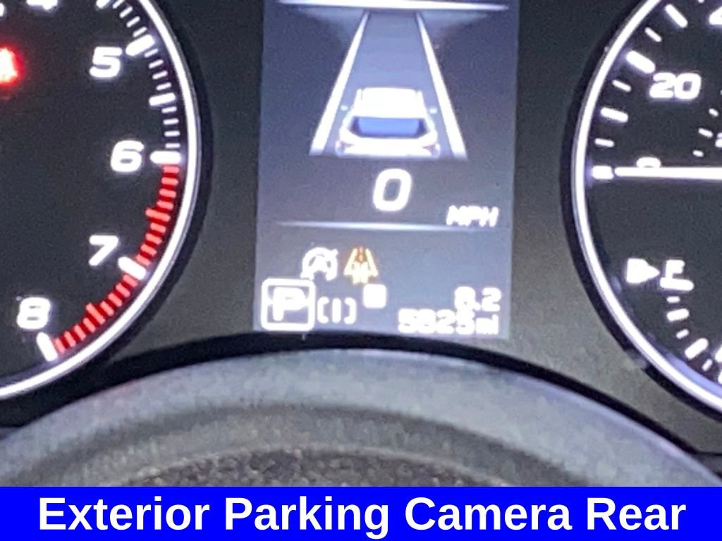 Used 2025 Subaru Forester Premium image 18