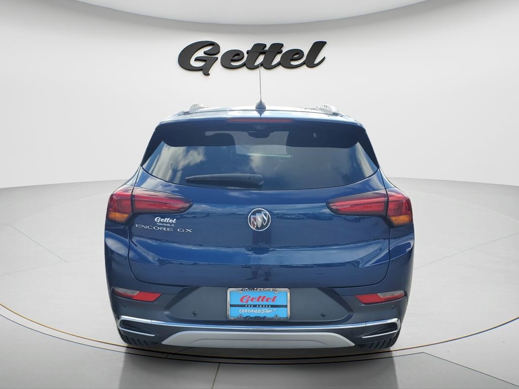 Used 2022 Buick Encore GX Essence w/ Advanced Technology Package FWD image 4