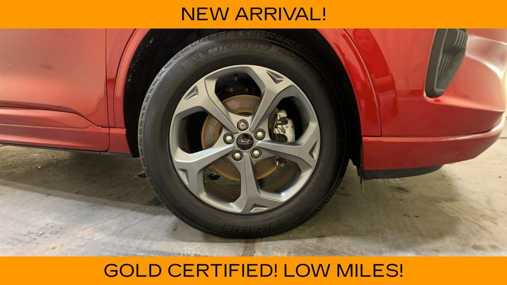 Used 2024 Ford Escape ST-Line w/ Tech Pack #1 AWD/4WD image 9