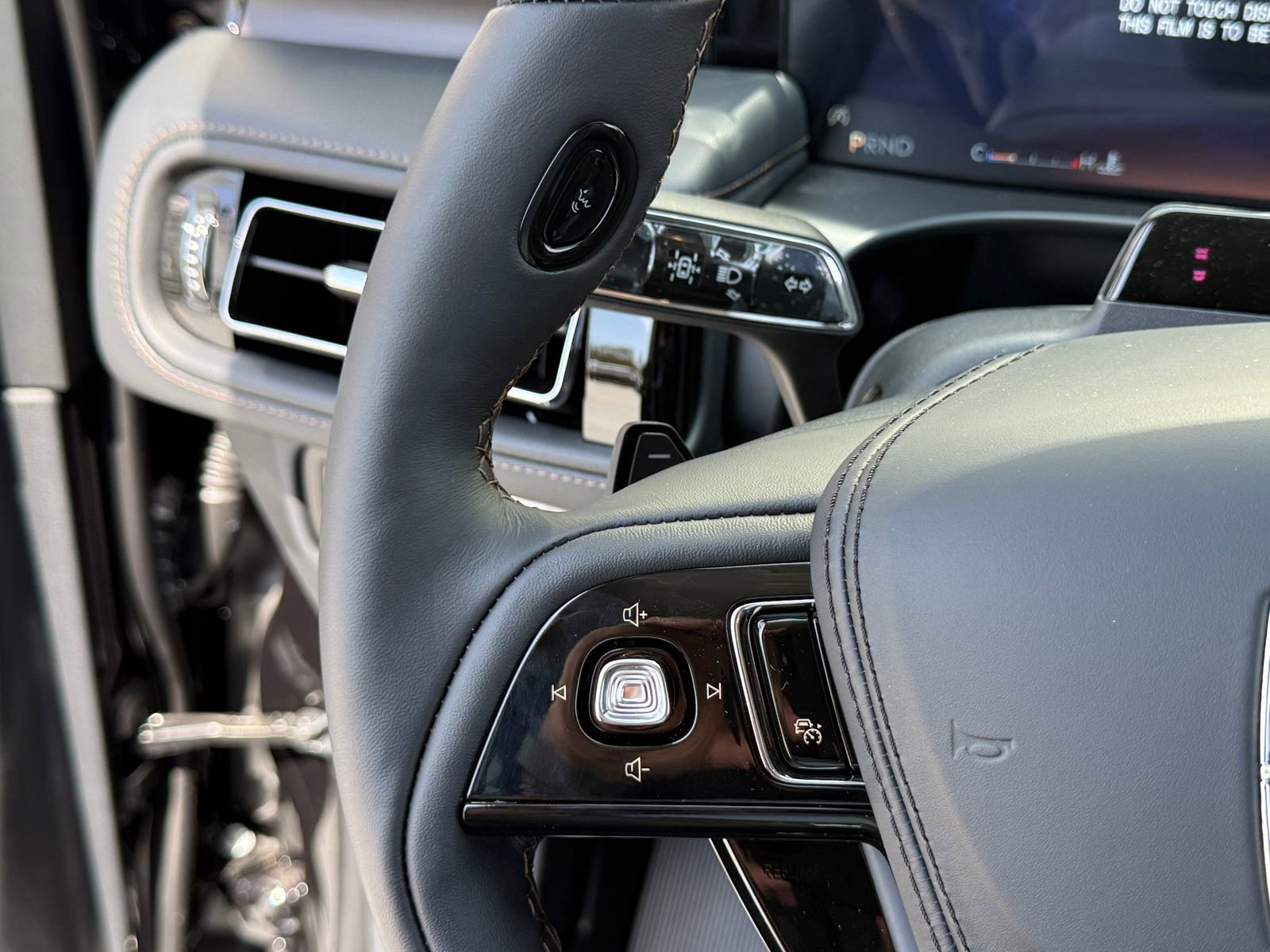 New 2026 Lincoln Aviator Reserve image 36