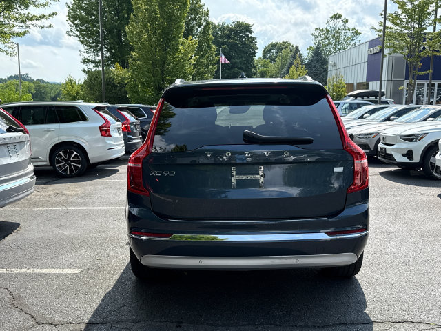 Certified 2022 Volvo XC90 T8 Inscription Expression w/ Advanced Package AWD/4WD image 3