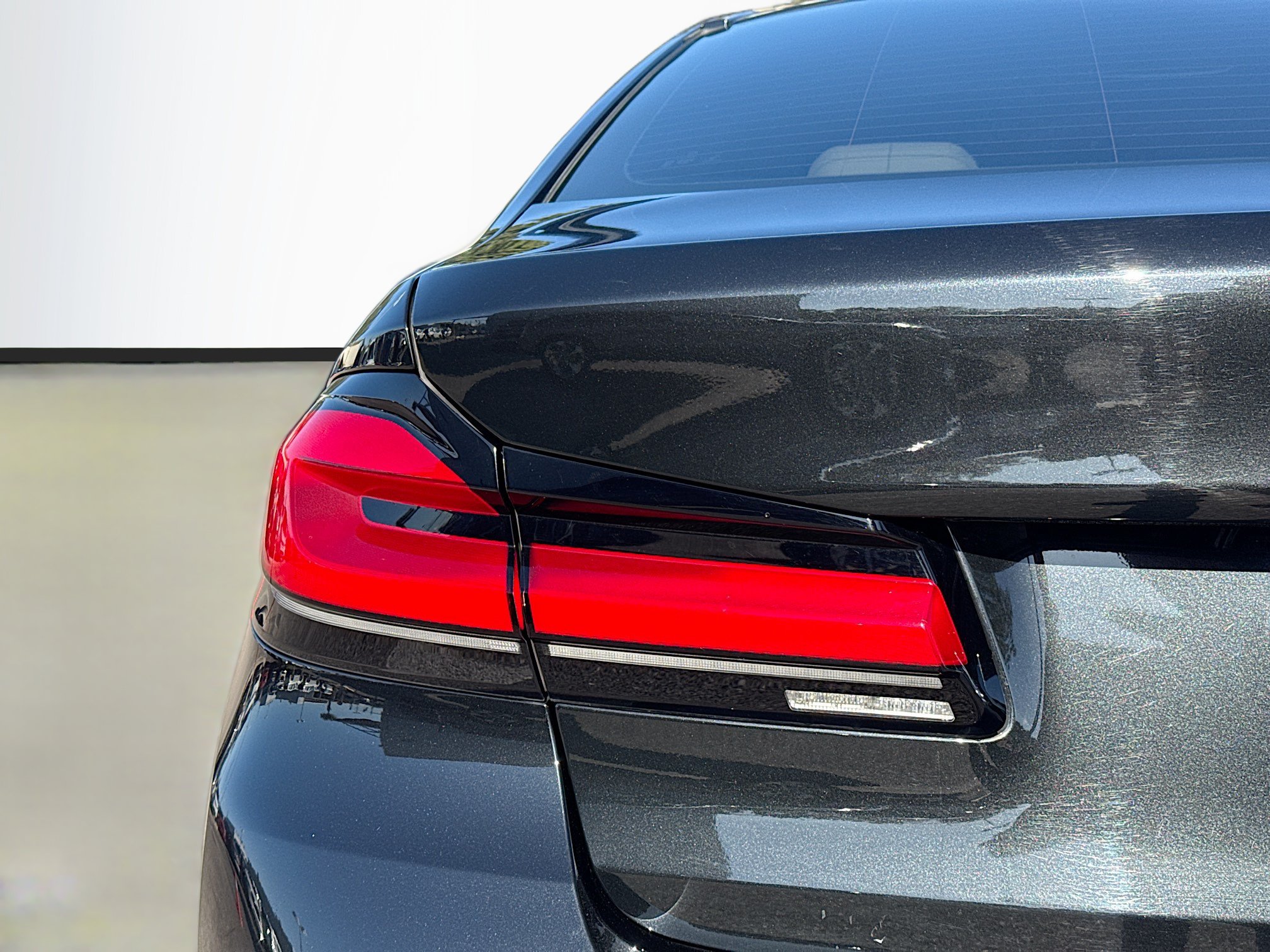 Used 2023 BMW 530i w/ Premium Package RWD image 10