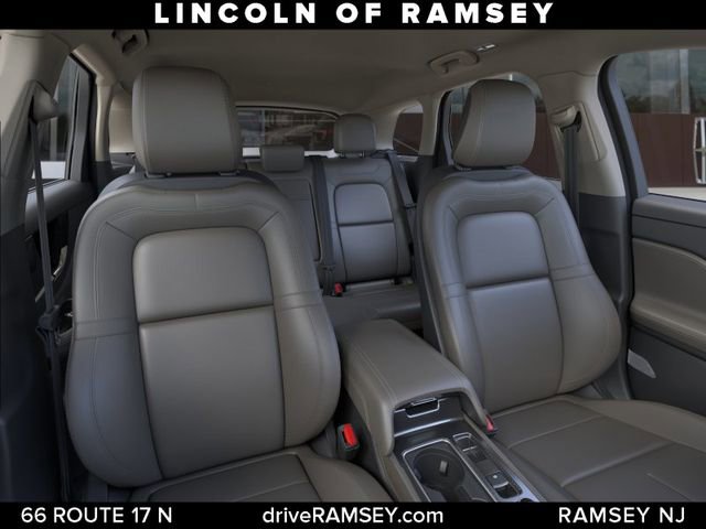 New 2026 Lincoln Corsair Premiere image 11