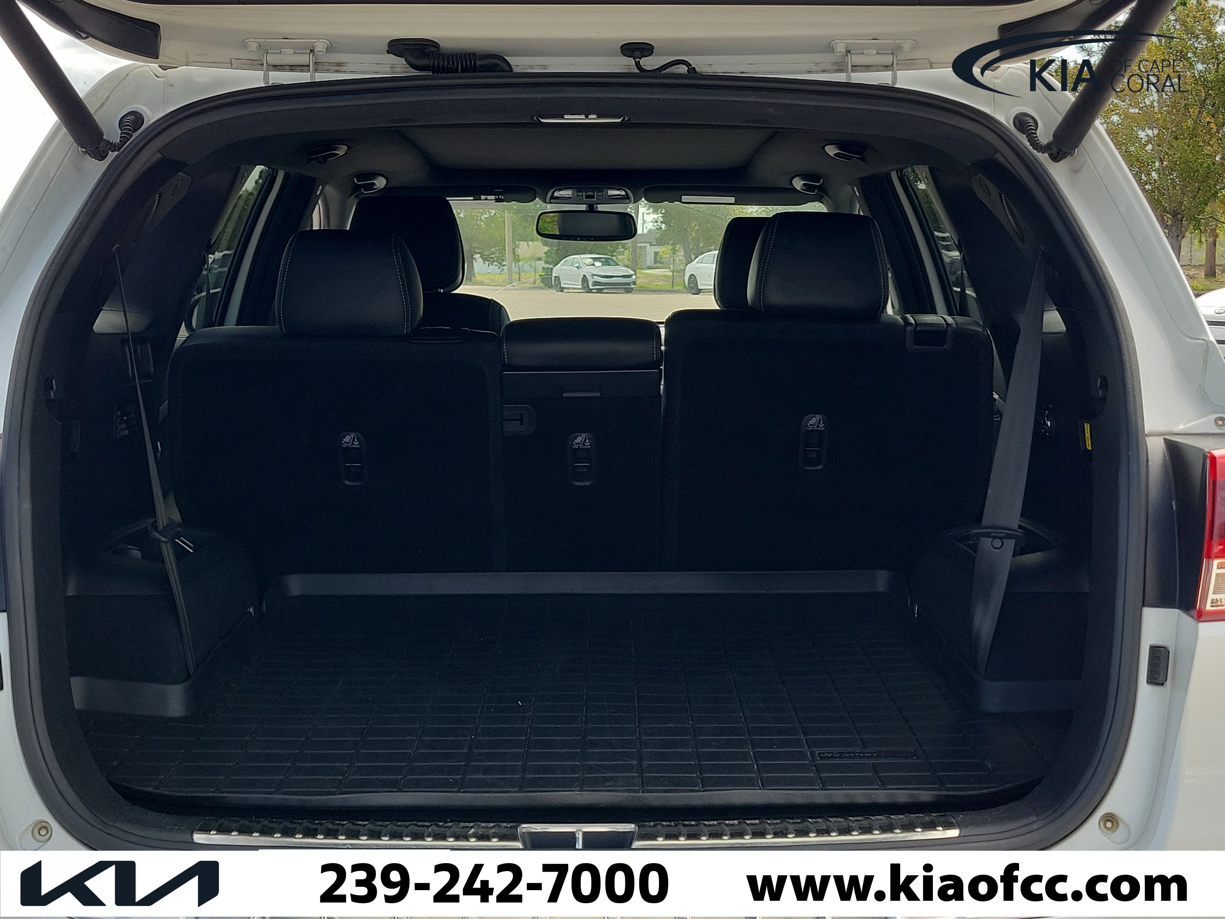 Used 2016 Kia Sorento SX AWD/4WD image 6