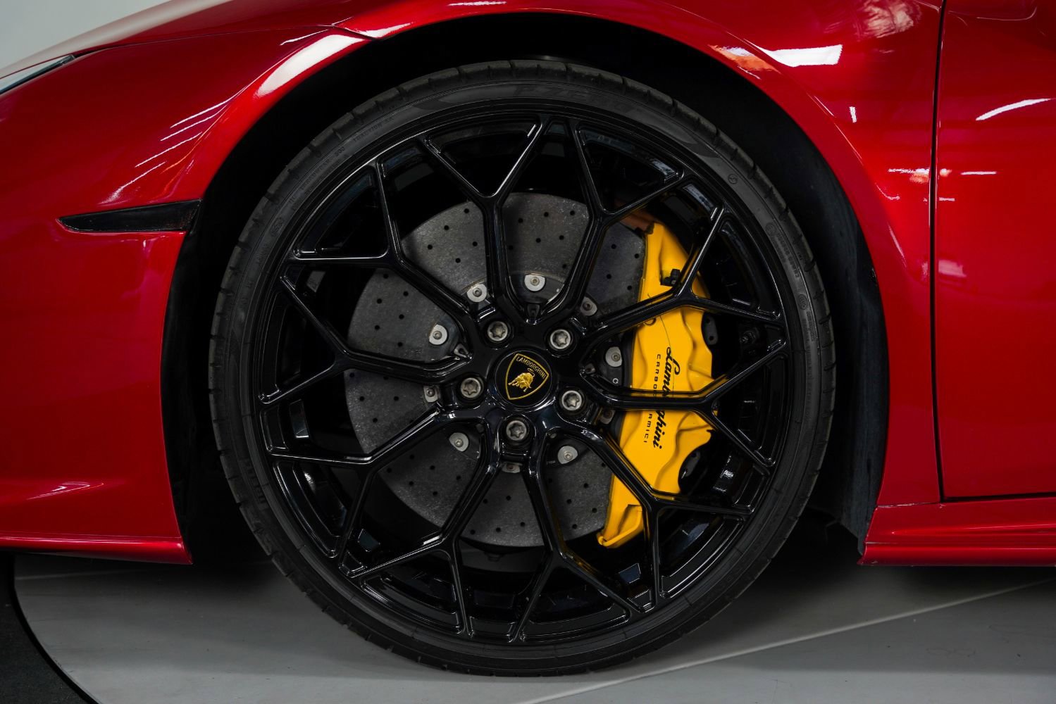 Used 2021 Lamborghini Huracan EVO AWD/4WD image 15