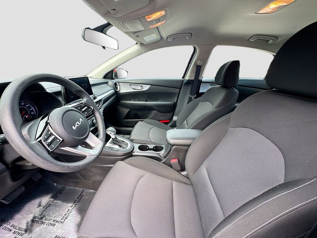 Certified 2023 Kia Forte LXS w/ LXS Technology Package image 22